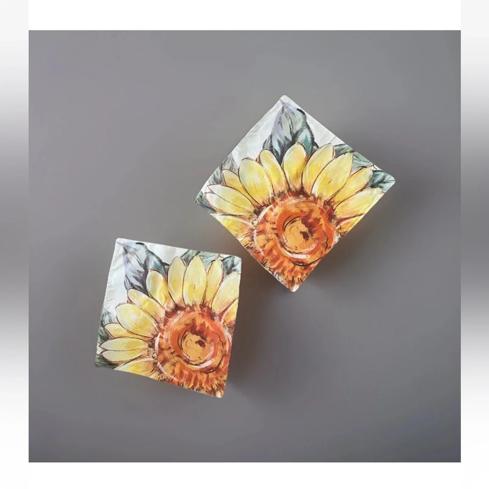 Sunflower Print Set of 2 18x18” Pillow Covers 🌻🆕🌻